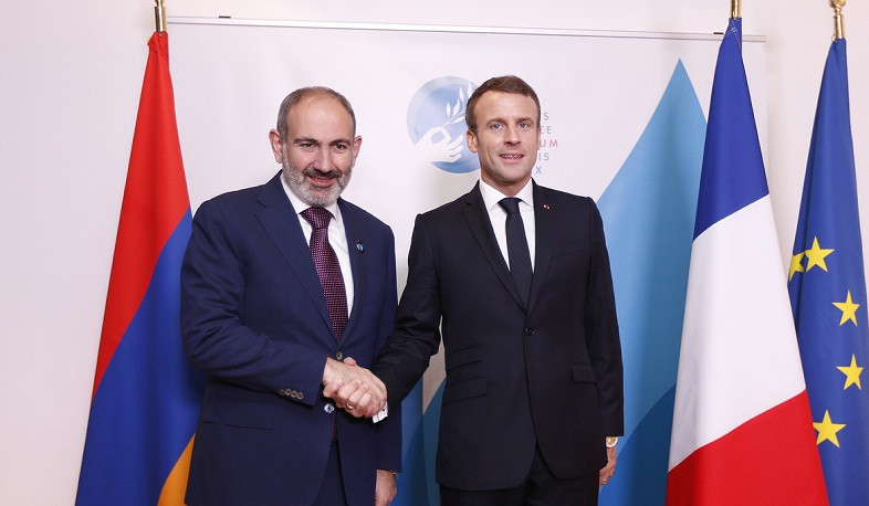 Nikol Pashinyan congratulated Emmanuel Macron on his election victory