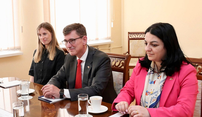 Բարձր դատարանը ՀՀ-ում Նիդերլանդների դեսպանության առաջնային գործընկերներից է. Նիկոլաս Սխերմերս