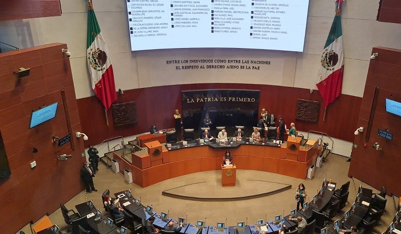 Commemoration ceremony dedicated to 107th anniversary of Armenian Genocide during plenary session of Mexican Senate