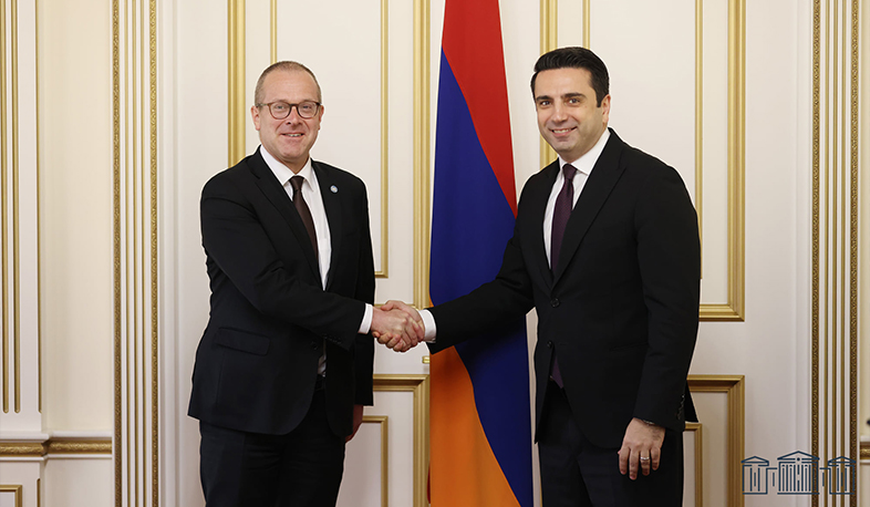 Ալեն Սիմոնյանը և ԱՀԿ ներկայացուցիչը քննարկել են համագործակցության ուղղությունները