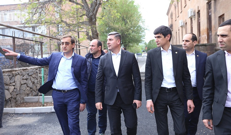 Գնել Սանոսյանն այցելել է Արագածոտնի մարզ` ծանոթանալու սուբվենցիոն ծրագրերի ընթացքին