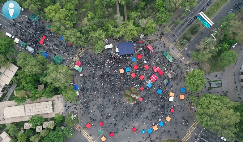 Ժամը 19:15-ի դրությամբ Ֆրանսիայի հրապարակում և հարակից տարածքներում գտնվել է շուրջ 5600 մարդ. ԻՔՄ