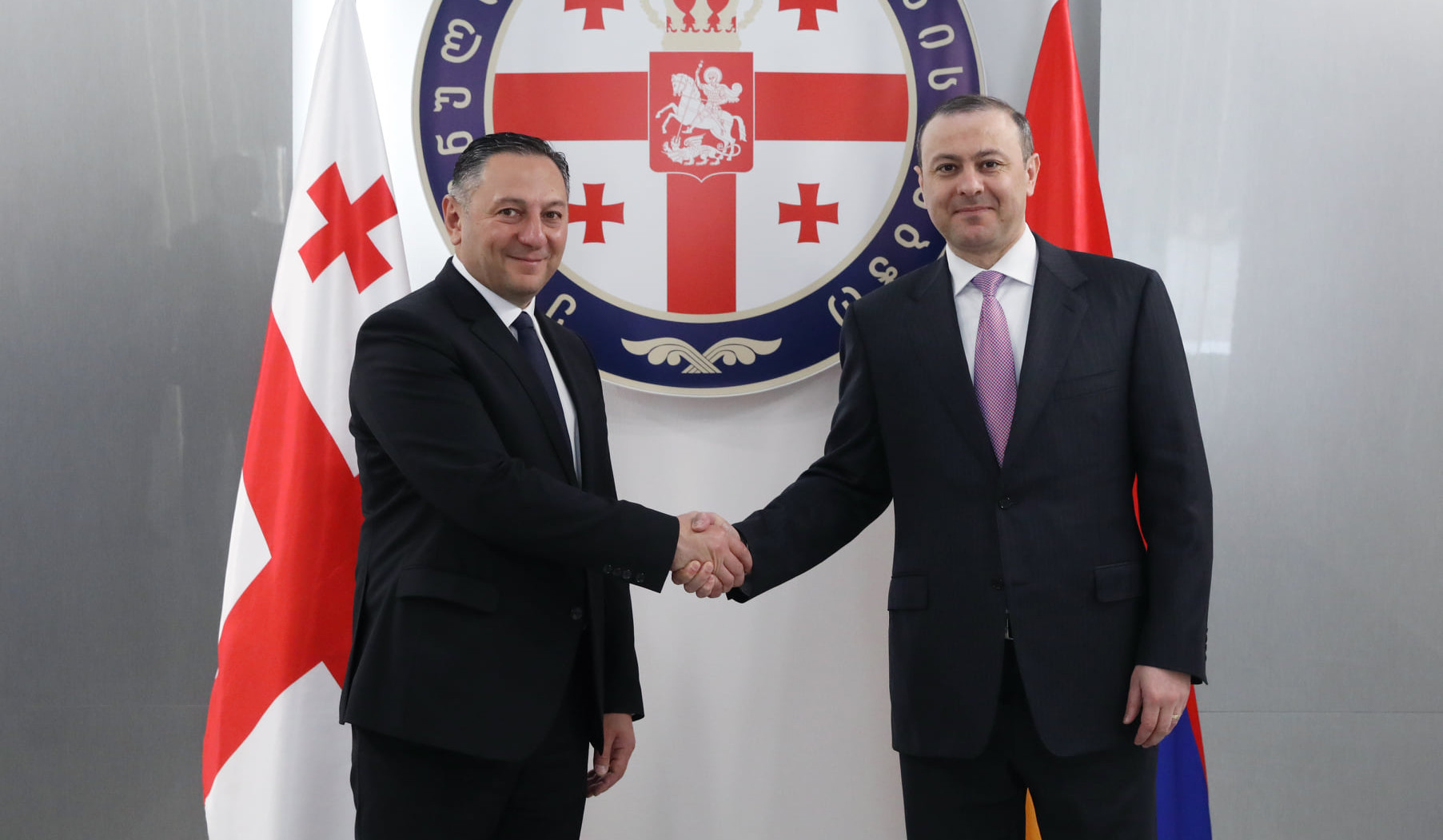 Армен Григорян встретился с министром внутренних дел Грузии: представил ситуацию вокруг Армении и Нагорного Карабаха