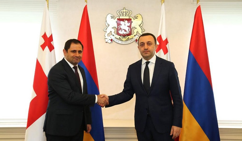 Сурен Папикян представил Ираклию Гарибашвили шаги Армении по установлению мира в регионе и отметил важность роли Грузии в этом процессе