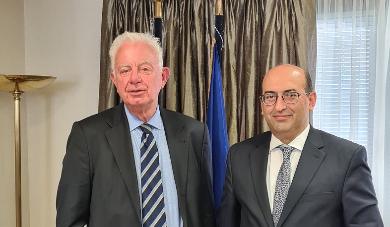 Ambassador Mkrtchyan presented latest regional developments to Greek Deputy Prime Minister