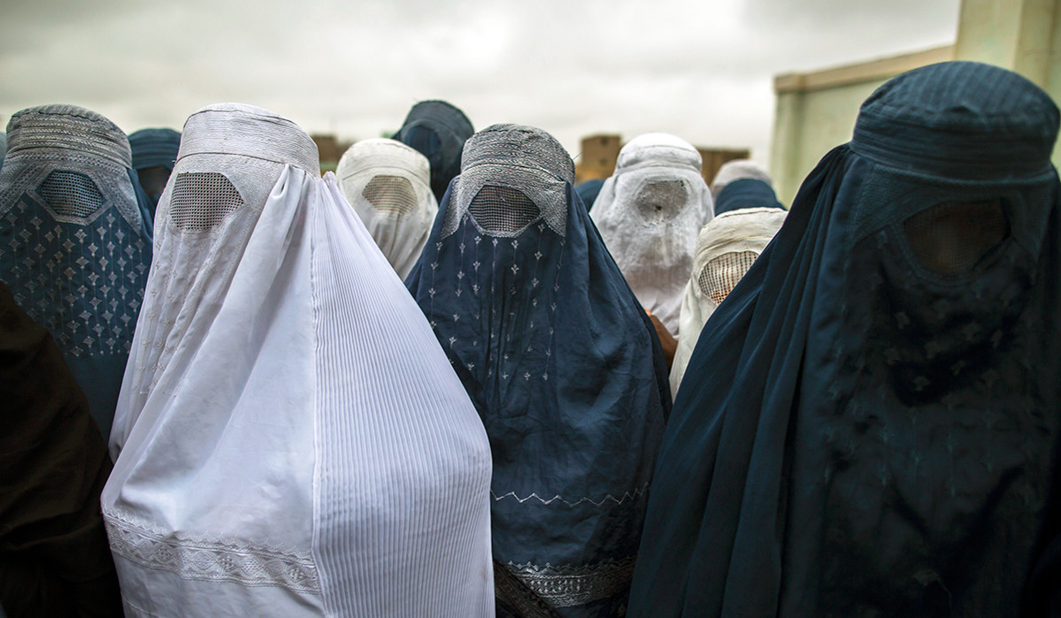 В Афганистане талибы объявили об обязательном ношении хиджабов для женщин по всей стране