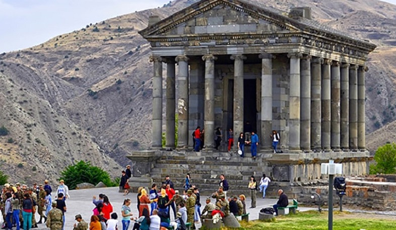 Ապրիլին ներգնա զբոսաշրջիկների քանակը կազմել է 96 938. Վահան Քերոբյան