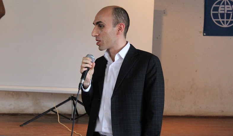 Արտակ Բեգլարյանը Մարտակերտում ողջունել է «Արցախ ՍՏԵՄ էքսպո» կրթական-տեխնոլոգիական միջոցառման մասնակիցներին