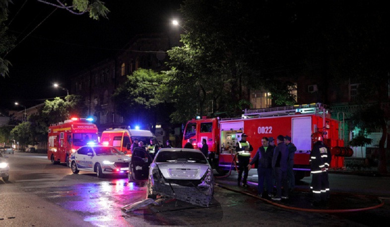 Գարեգին Նժդեհի փողոցում մեքենաներ են բախվել. ուղևորն ու վարորդը հոսպիտալացվել են