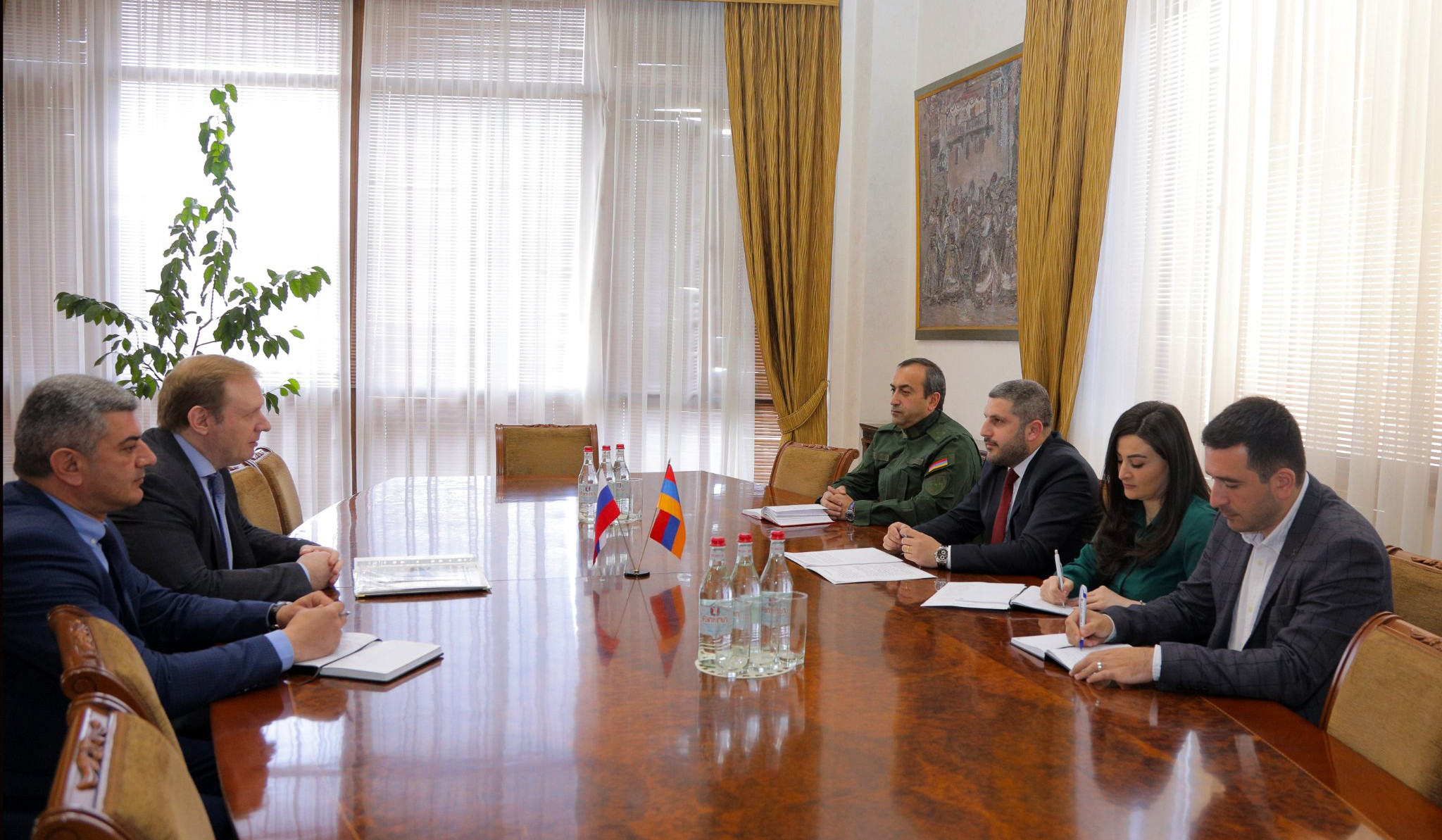 ԱԻ նախարարը և ՀԿԵ գլխավոր տնօրենը քննարկել են համատեղ աշխատանքների նոր ուղղությունները