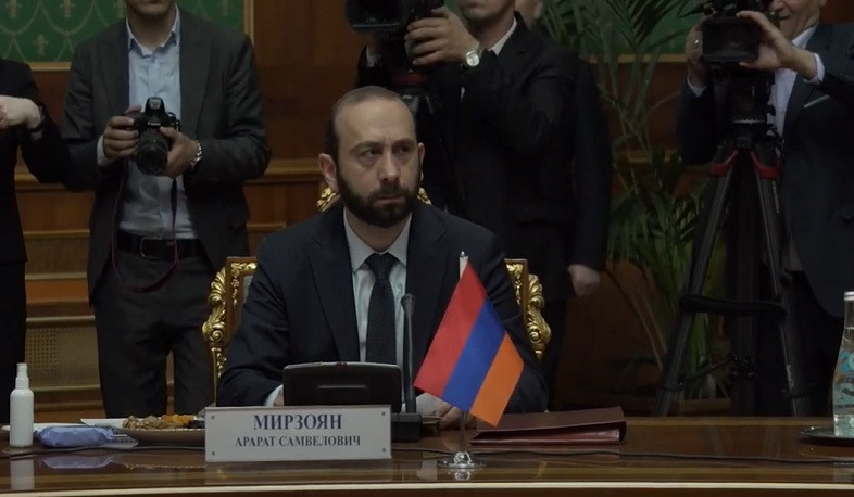 Ararat Mirzoyan presents position of Armenian side over comprehensive settlement of Nagorno-Karabakh conflict