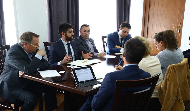 Էկոնոմիկայի փոխնախարարն ընդունել է Համաշխարհային բանկի Հայաստանի գրասենյակի տնօրենի գլխավորած պատվիրակությանը
