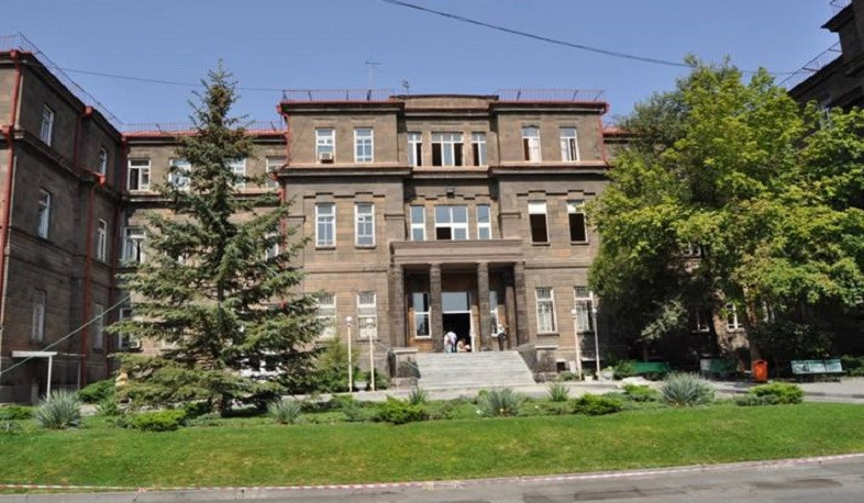 Երևանում բռնության ենթարկված շտապօգնության բժիշկն ու վարորդը տեղափոխվել են թիվ 1 համալսարանական հիվանդանոց