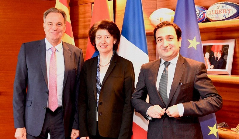 Հասմիկ Տոլմաջյանն ու Ռընո Մյուզելիեն անդրադարձել են Երևան-Մարսել ուղիղ չվերթների գործարկման կարևորությանը