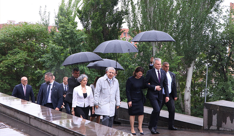 Լիտվայի նախագահը ծանոթացել է հայ միջնադարյան մատենագրությանը