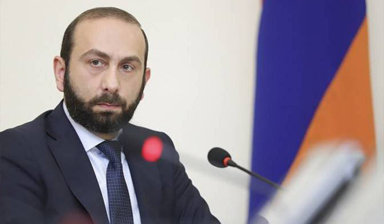 Подписав документ от 9 ноября, президент Азербайджана принял существование Нагорного Карабаха: Арарат Мирзоян