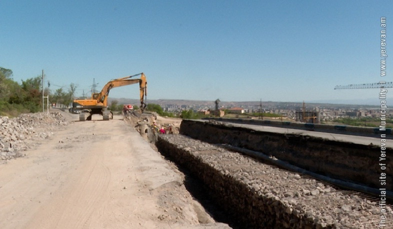 Цицернакабердское шоссе перекрыто с обеих сторон