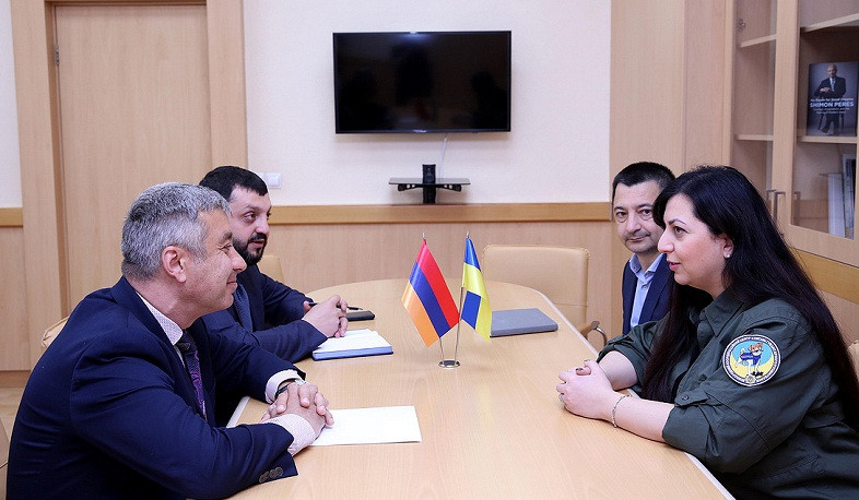 Ուկրաինայի ՆԳ փոխնախարարը ՀՀ դեսպանին է ներկայացրել ռազմական գործողությունների հետևանքով առաջացած մարտահրավերները