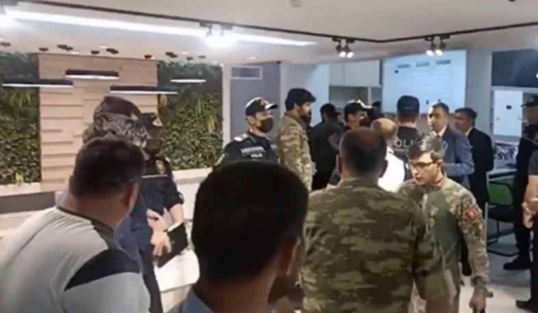 В  Азербайджане группа участников 44-дневной войны ворвалась в здание министерства