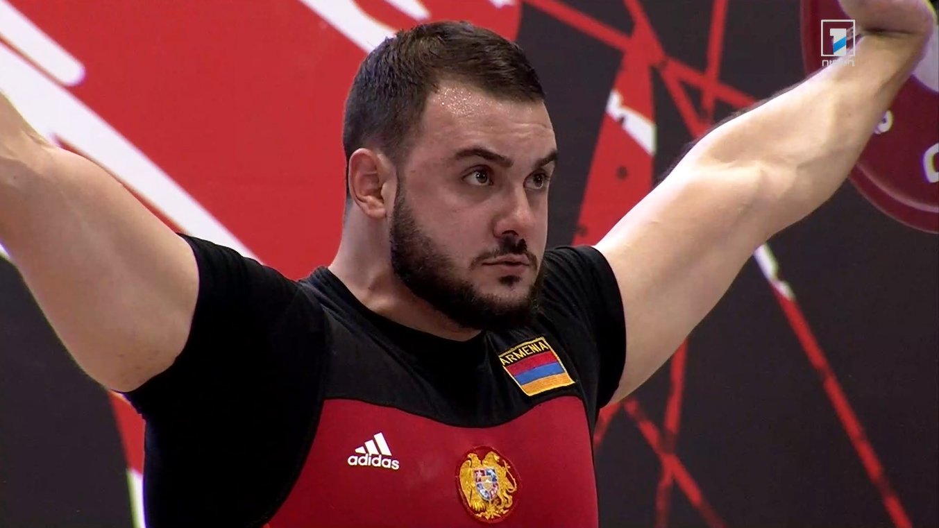 Samvel Gasparyan became European vice-champion in weightlifting