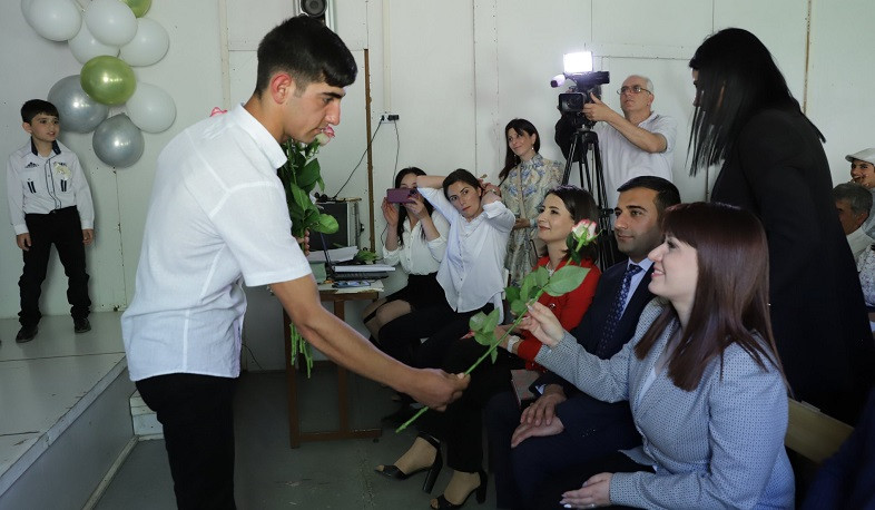 Շիրակի մարզպետը մասնակցել է Վերջին դասի տոնական միջոցառումներին