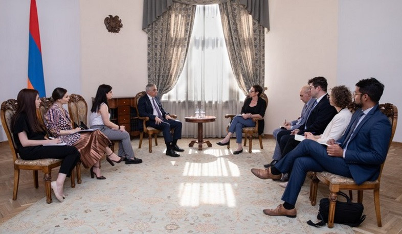 Mher Qriqoryan Fransa səfirini qəbul etdi