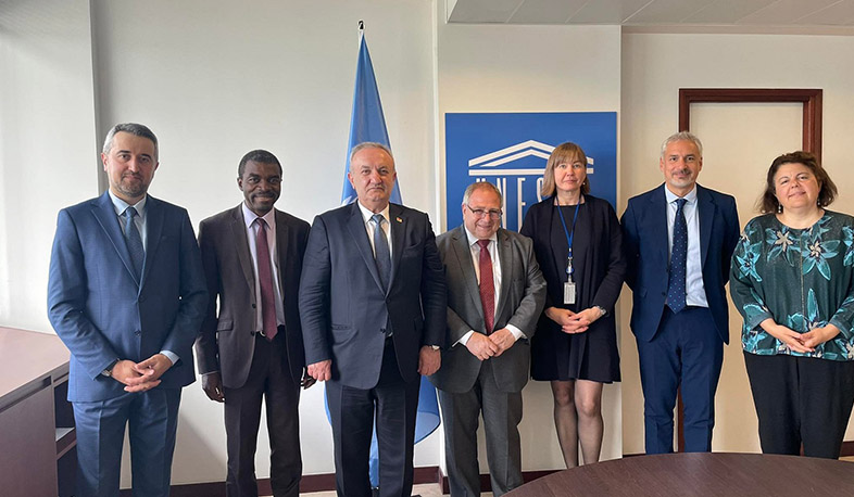 Վահրամ Դումանյանը ՅՈՒՆԵՍԿՕ-ի գլխավոր տնօրենի տեղակալի հետ հանդիպմանը անդրադարձել է Արցախի պատմամշակութային ժառանգության պաշտպանությանը