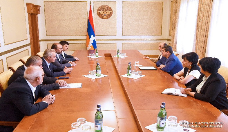 Հայաստանի բուհերի ղեկավարները պատրաստակամություն են հայտնել աջակցել Արցախի բարձրագույն կրթության ոլորտի բարեփոխումներին