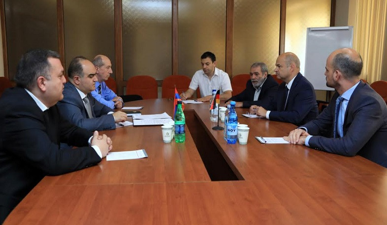 ՊՆ վարչական համալիրում անցկացվել են խորհրդակցություններ