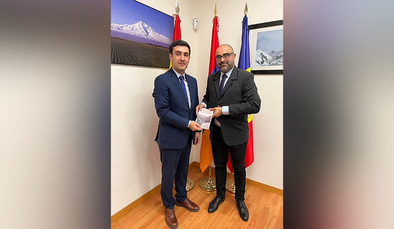 First documentary book on Armenian Genocide published in Spain
