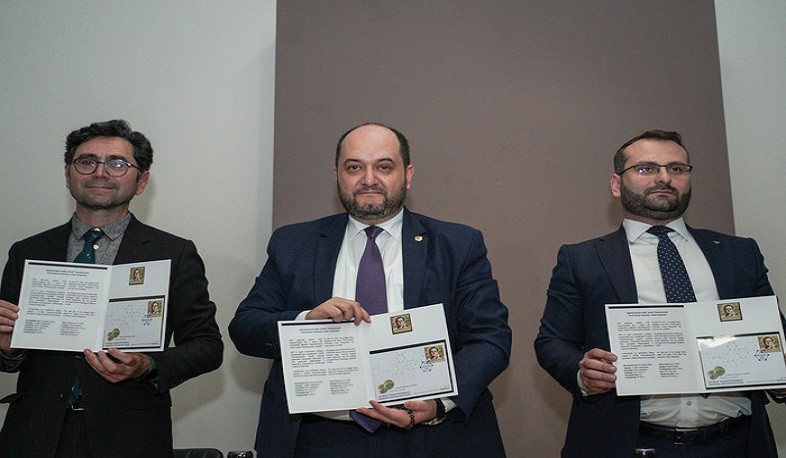 Араик Арутюнян присутствовал на церемонии погашения почтовых марок «Всемирно известные армяне: Артем Патапутян»