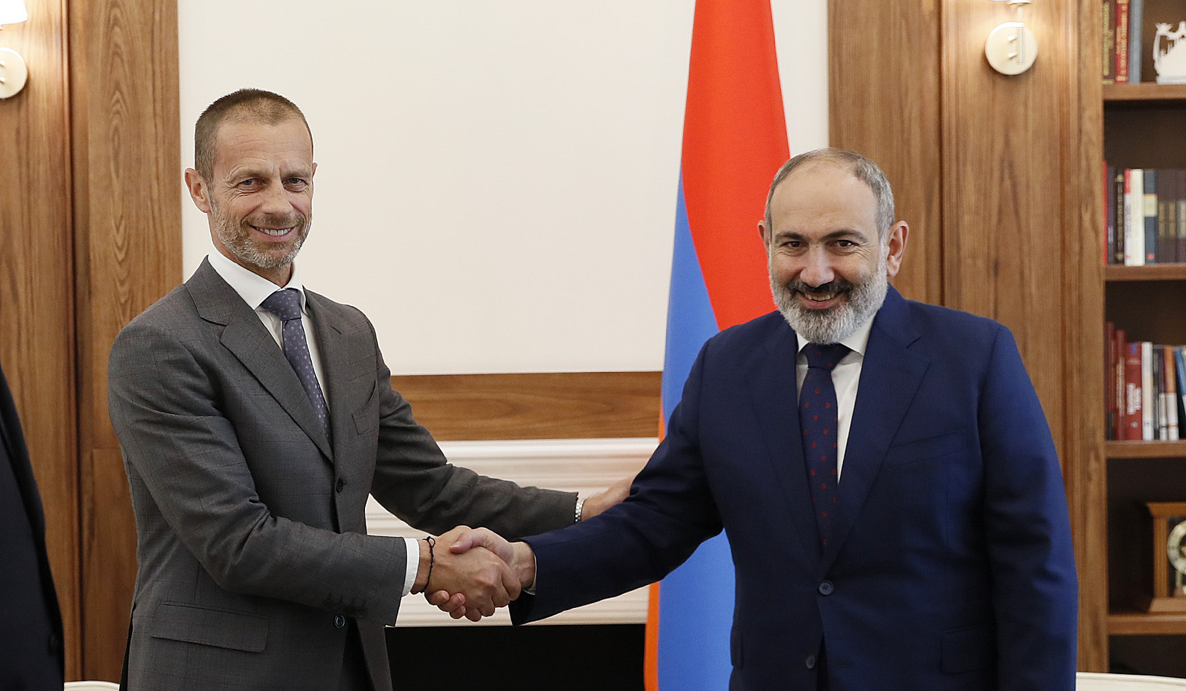 UEFA to continue supporting development of football in Armenia: President Čeferin to PM Pashinyan