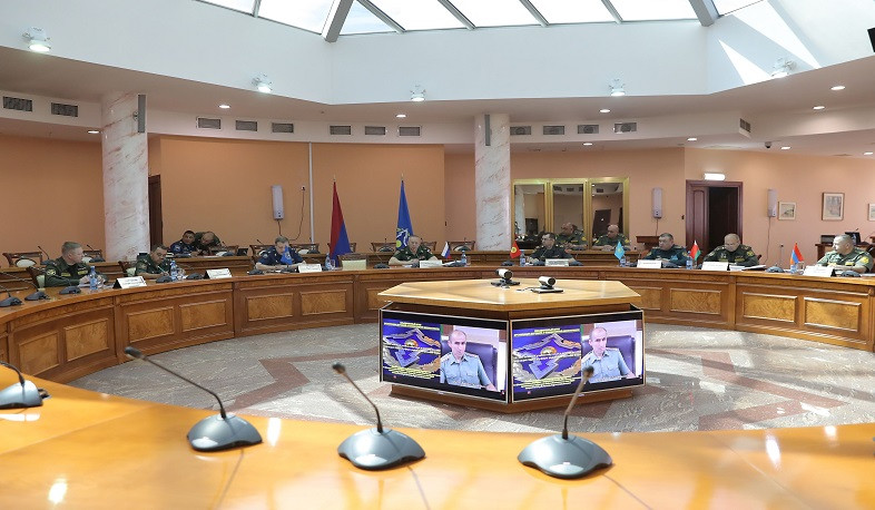 Session of working group on radio-electronic fight under CSTO Council of Defense was held