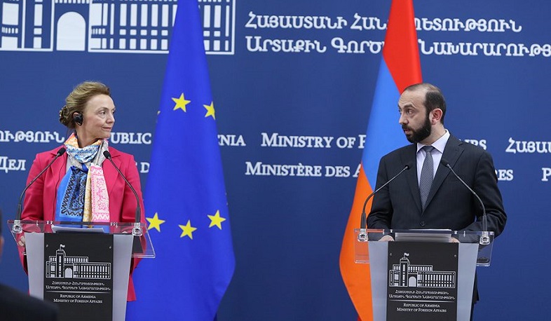 Münaqişə zonasında olmaq faktı Artsax xalqını universal əsas hüquqlarından məhrum edə bilməz: Ararat Mirzoyan