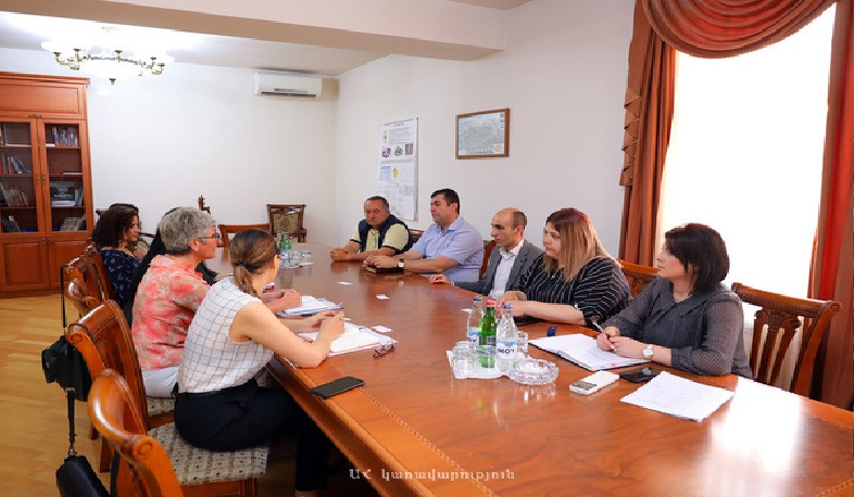 Արտակ Բեգլարյանը համագործակցության ծրագրեր է քննարկել Զինծառայողների ապահովագրության հիմնադրամի պատվիրակության հետ