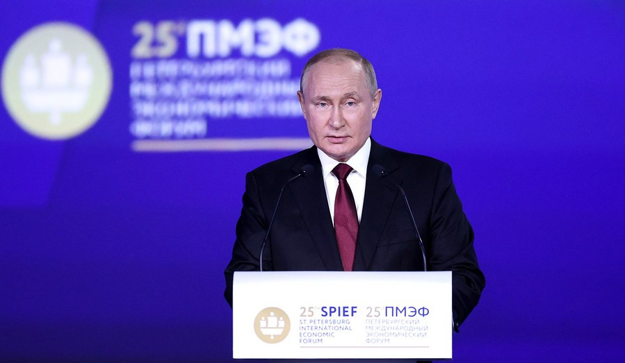EU is not military organization, Russia has nothing against Ukraine joining it: Putin