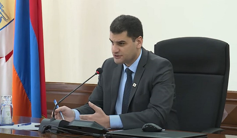 Կեղտի մեջ կորում է. Հրաչյա Սարգսյանը՝ Սարյան փողոցում իրավիճակի մասին