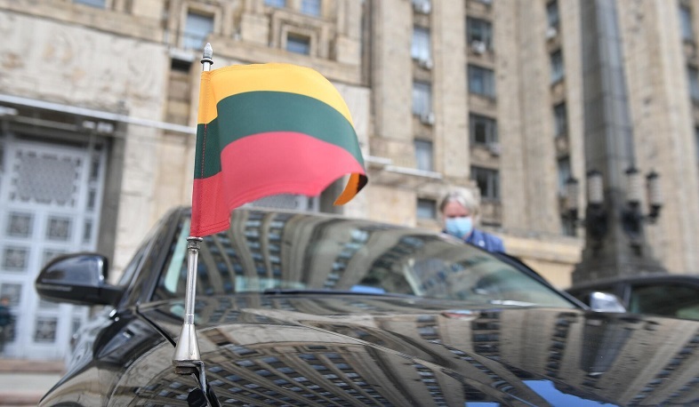 Временный поверенный в делах Литвы в России вызван в МИД России
