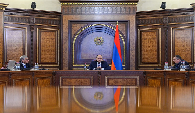 Արայիկ Հարությունյանի գլխավորությամբ քննարկվել են Արթուր Աբրահամի անվան մարզահամալիրի կառուցման հետ կապված հարցեր