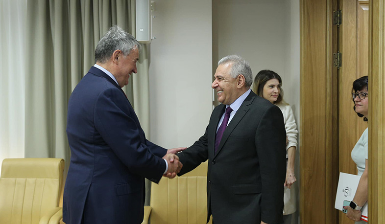 Vagharshak Harutyunyan and Yury Vorobyov discuss strengthening issues of inter-parliamentary cooperation between Armenia and Russia
