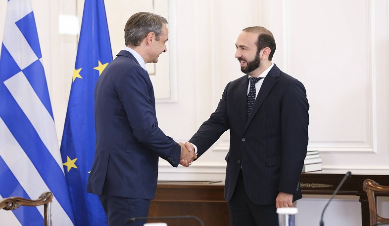 Meeting of the Minister of Foreign Affairs of Armenia with the Prime Minister of Greece