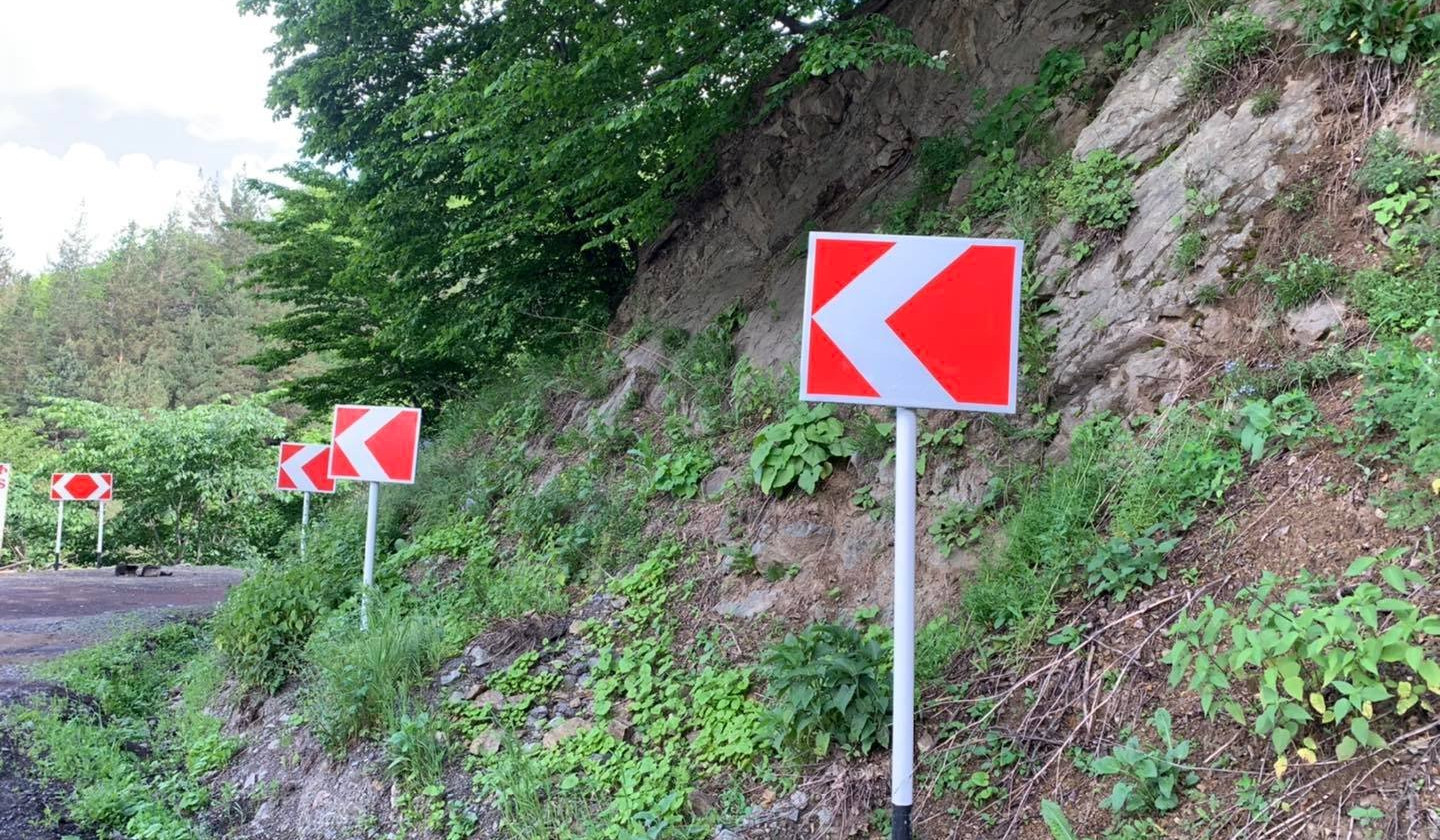 Արմավիրի, Արագածոտնի և Շիրակի մարզերի ճանապարհների ևս 3 վթարավտանգ կետերի վերացման աշխատանքներն ընթացքի մեջ են. «Ճանապարհային դեպարտամենտ»