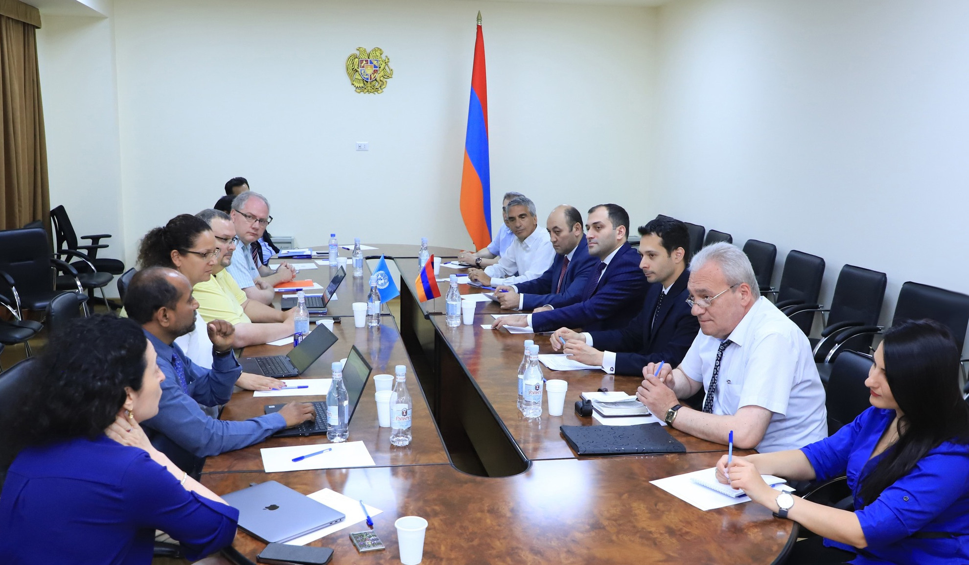 Քննարկում ԲՏԱ նախարարությունում ՄԱԿ-ի Տիեզերքի և խոշոր աղետների միջազգային խարտիայի փորձագետների թիմի ներկայացուցիչների հետ
