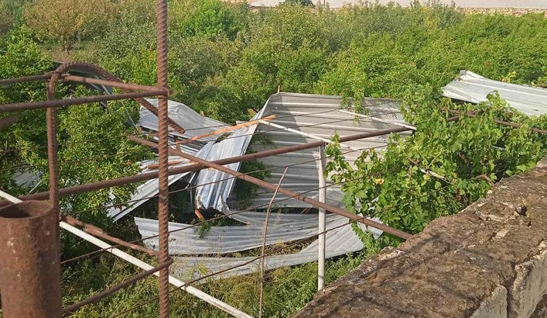 Ուժեղ քամու և տեղացած անձրևի պատճառով Ասկերանի շրջանի բնակիչները նյութական մեծ վնասներ են կրել