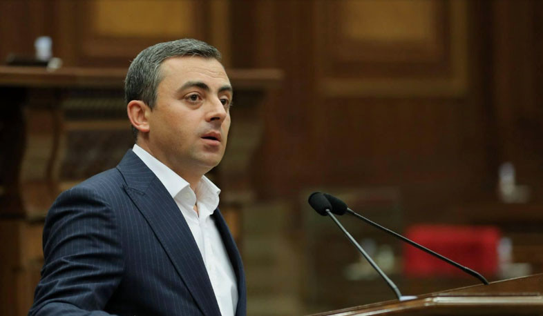 ԱԺ-ն քննարկում է Իշխան Սաղաթելյանին ԱԺ նախագահի տեղակալի պաշտոնից հետ կանչելու վերաբերյալ որոշման նախագիծը