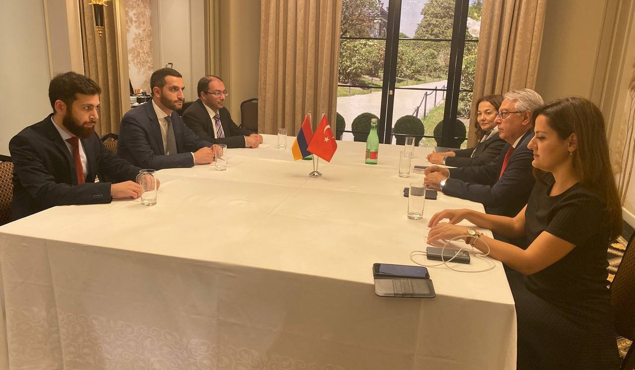 В Вене началась встреча спецпредставителей Армении и Турции