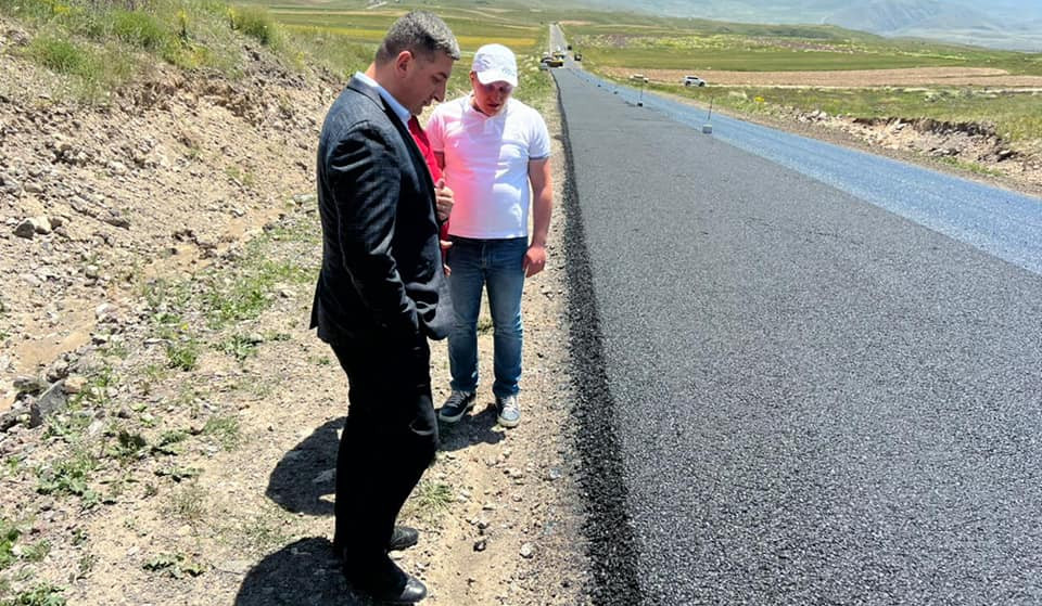 Գնել Սանոսյանը ծանոթացել է Երևան-Երասխ-Գորիս-Մեղրի-Իրանի սահման ավտոճանապարհի մի հատվածի ասֆալտապատման աշխատանքներին