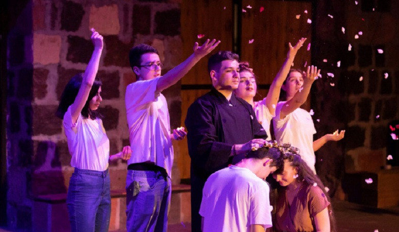 «Դասարան+Դասական» թատերական կրթական ծրագրի հերթական փուլն ամփոփվել է