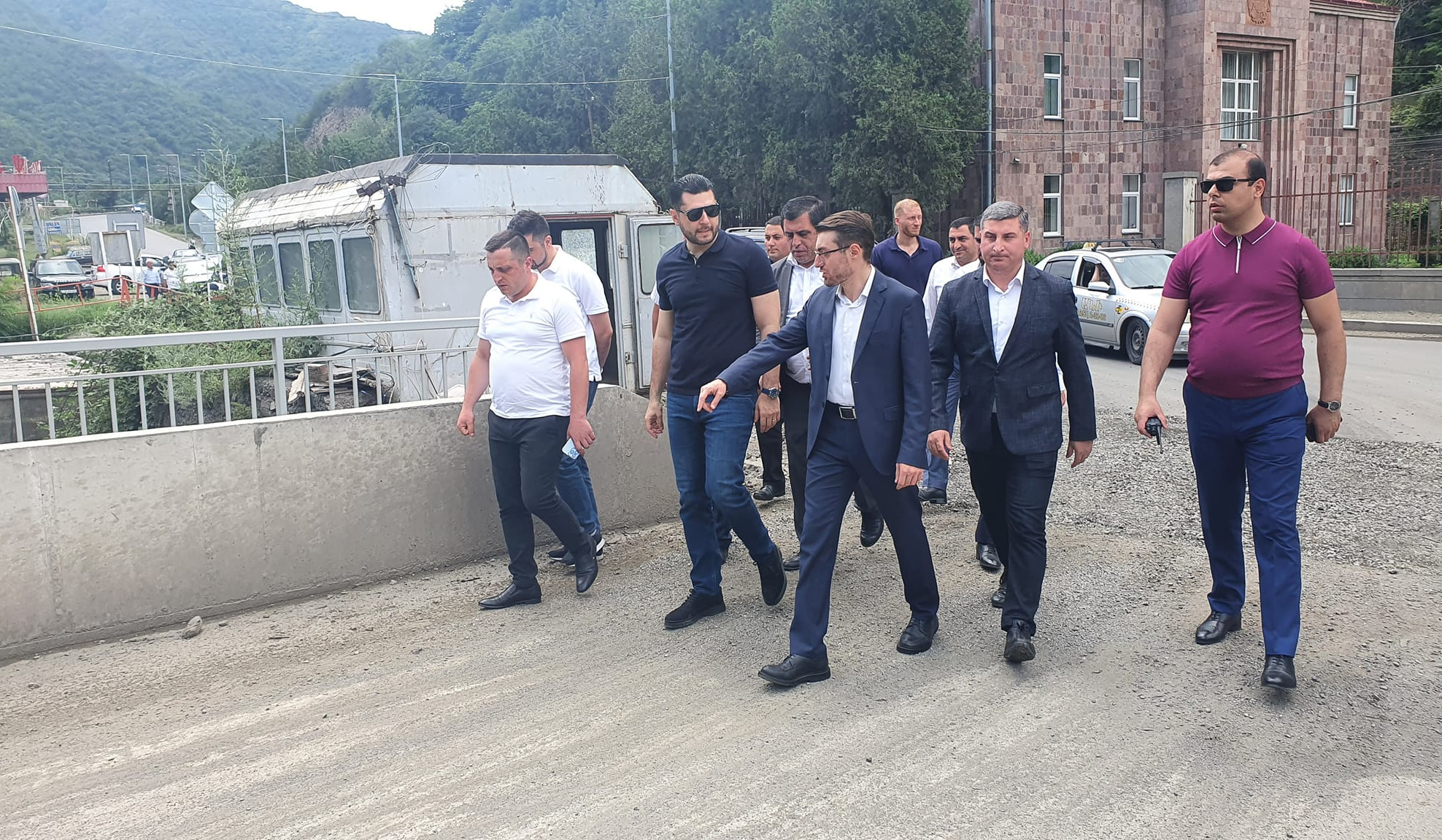 Համբարձում Մաթևոսյանը և Գնել Սանոսյանն այցելել են Լոռու մարզ, հետևել շինաշխատանքների ընթացքին