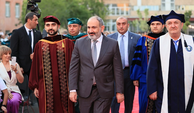 Правительство объявило целью превратить Армению в технологическую страну: премьер-министр принял участие в выпускной церемонии Национального политехнического университета